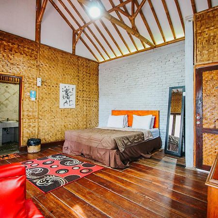 Bukit Alamanda Resort Garut Esterno foto