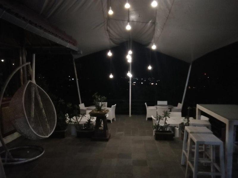 Bukit Alamanda Resort Garut Esterno foto