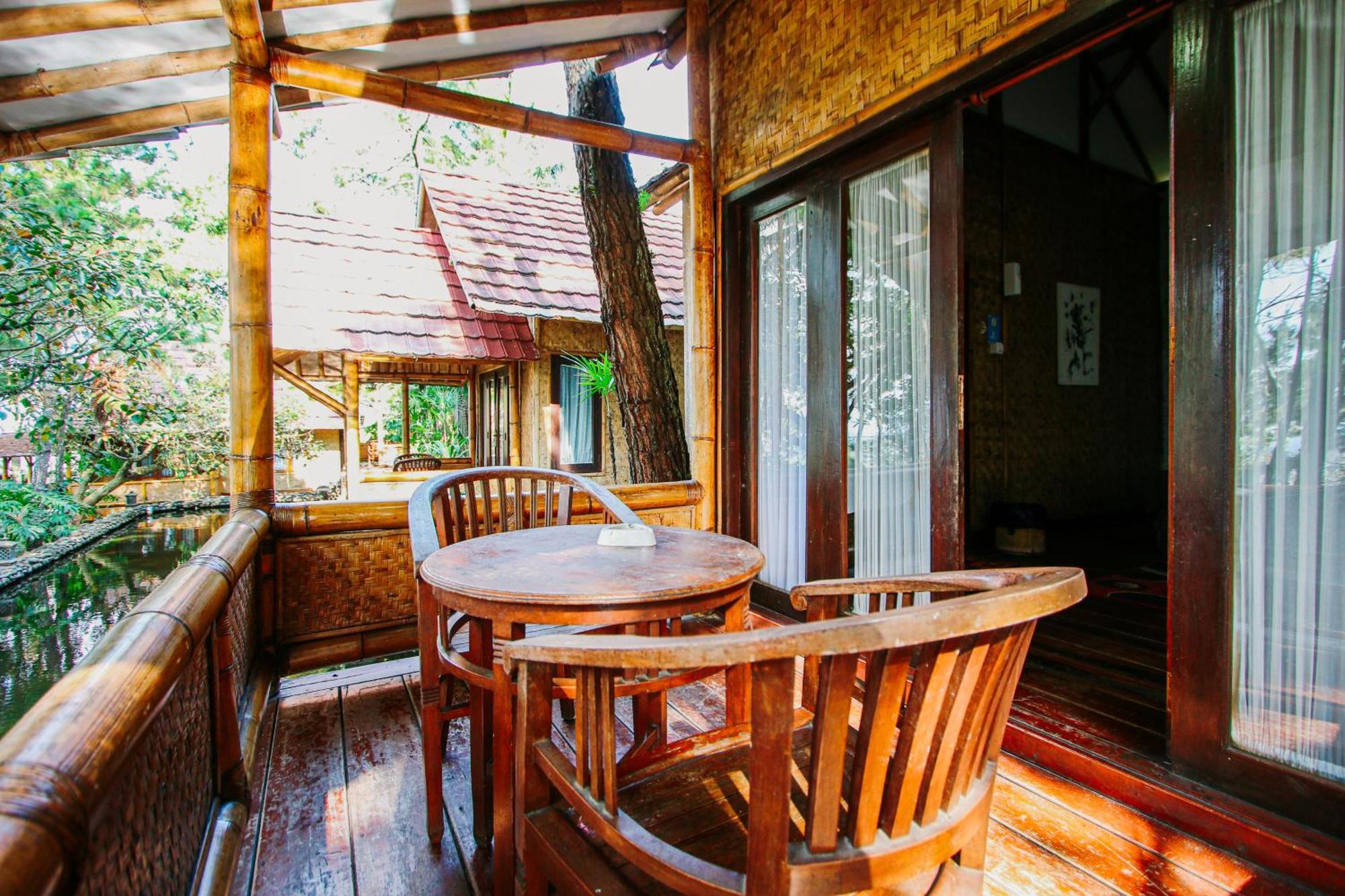 Bukit Alamanda Resort Garut Esterno foto